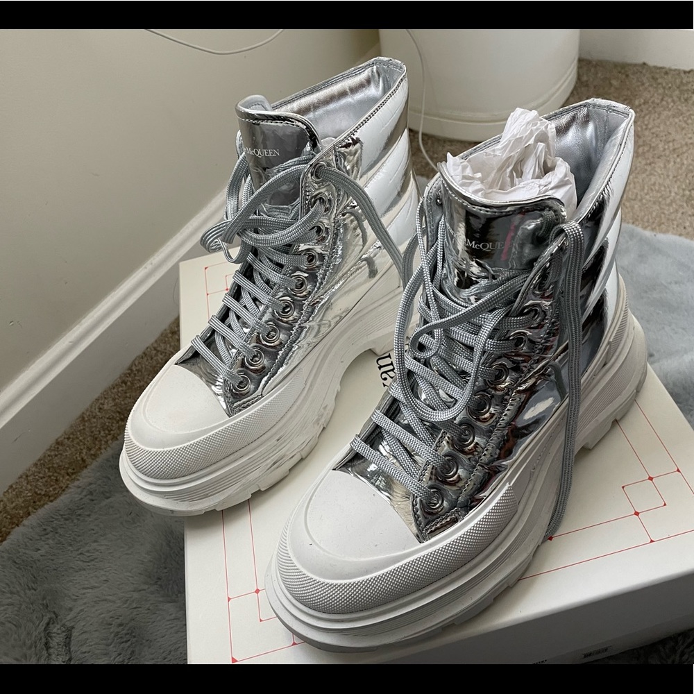 Alexander McQueen Boots - WOMEN